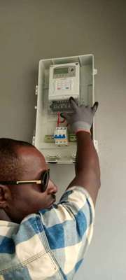 กระแสไฟสูงสุด 80A มิเตอร์ไฟฟ้าเชิงพาณิชย์ ฝาครอบขั้วต่อแบบใสรวมอยู่ด้วย