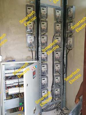 5A 4kV เครื่องวัดไฟฟ้าแบบเติมเงินอัจฉริยะพร้อมเครื่องอ่านบัตร RFID